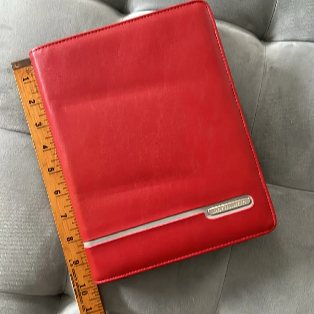 Dayrunner Zippered Planner Red